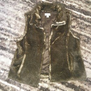 Ann Taylor LOFT Faux Fur Vest